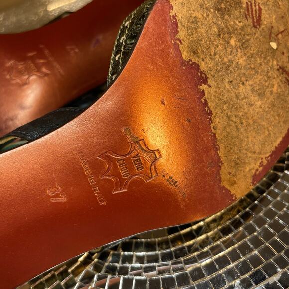 Italian kitten heel Mary Jane shoes size 37 - Picture 16 of 16